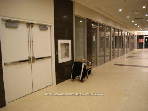 









384


Yonge

Street, 98,
Toronto,




ON
M5B 1S8

