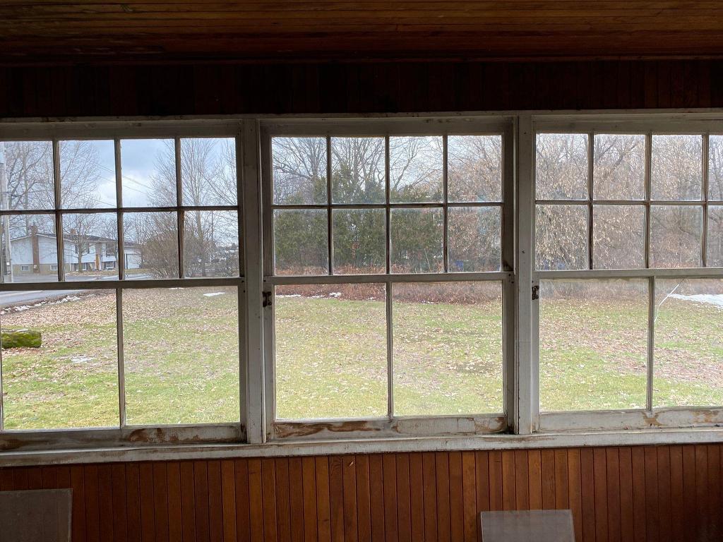 









1067


Ch. Brook

,
Hinchinbrooke,




QC
J0S1A0

