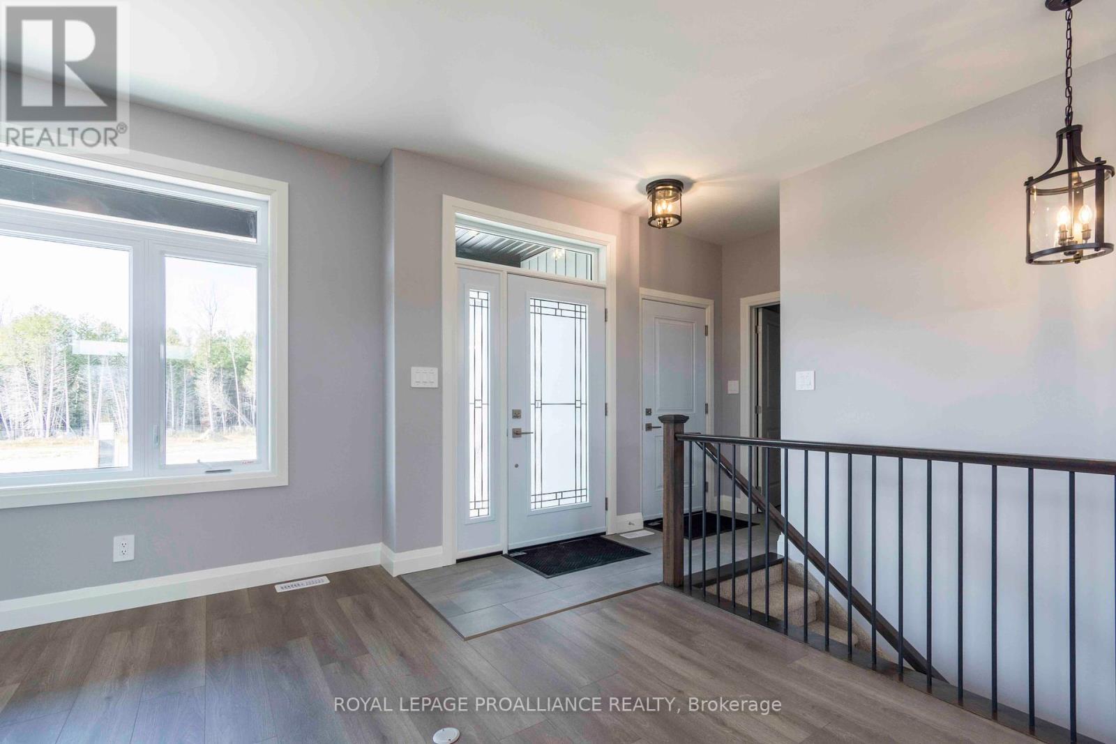 












31 MACKENZIE JOHN CRESCENT

,
Brighton,




Ontario
K0K1H0

