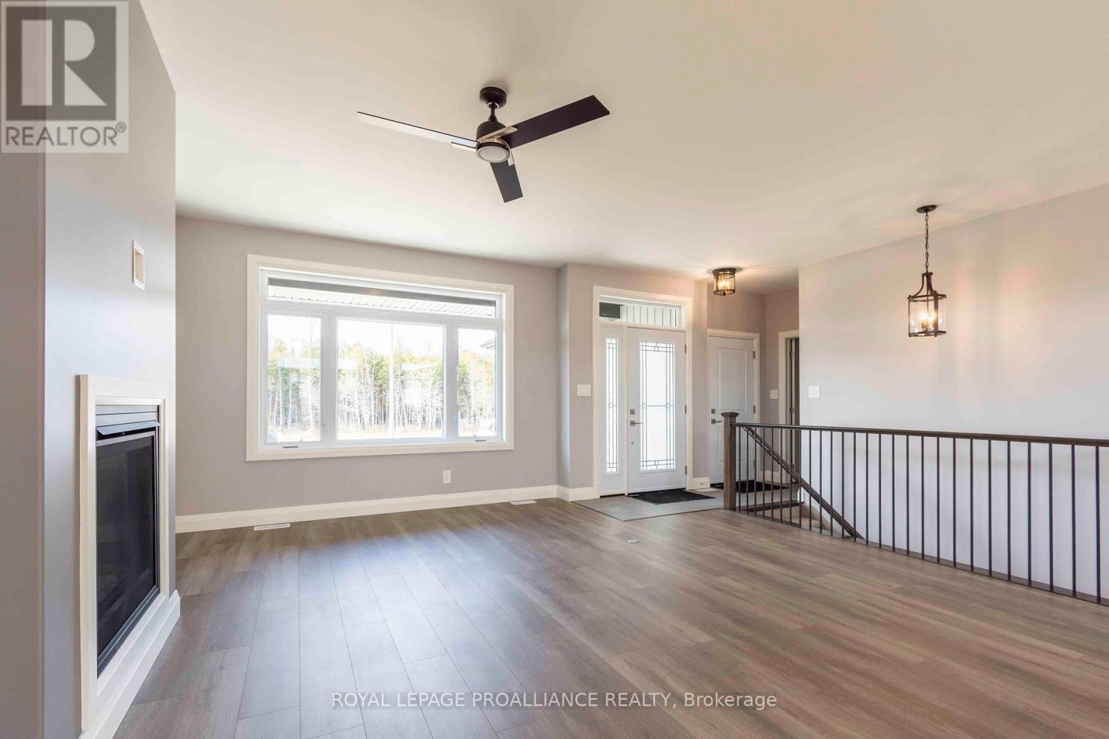 












31 MACKENZIE JOHN CRESCENT

,
Brighton,




Ontario
K0K1H0

