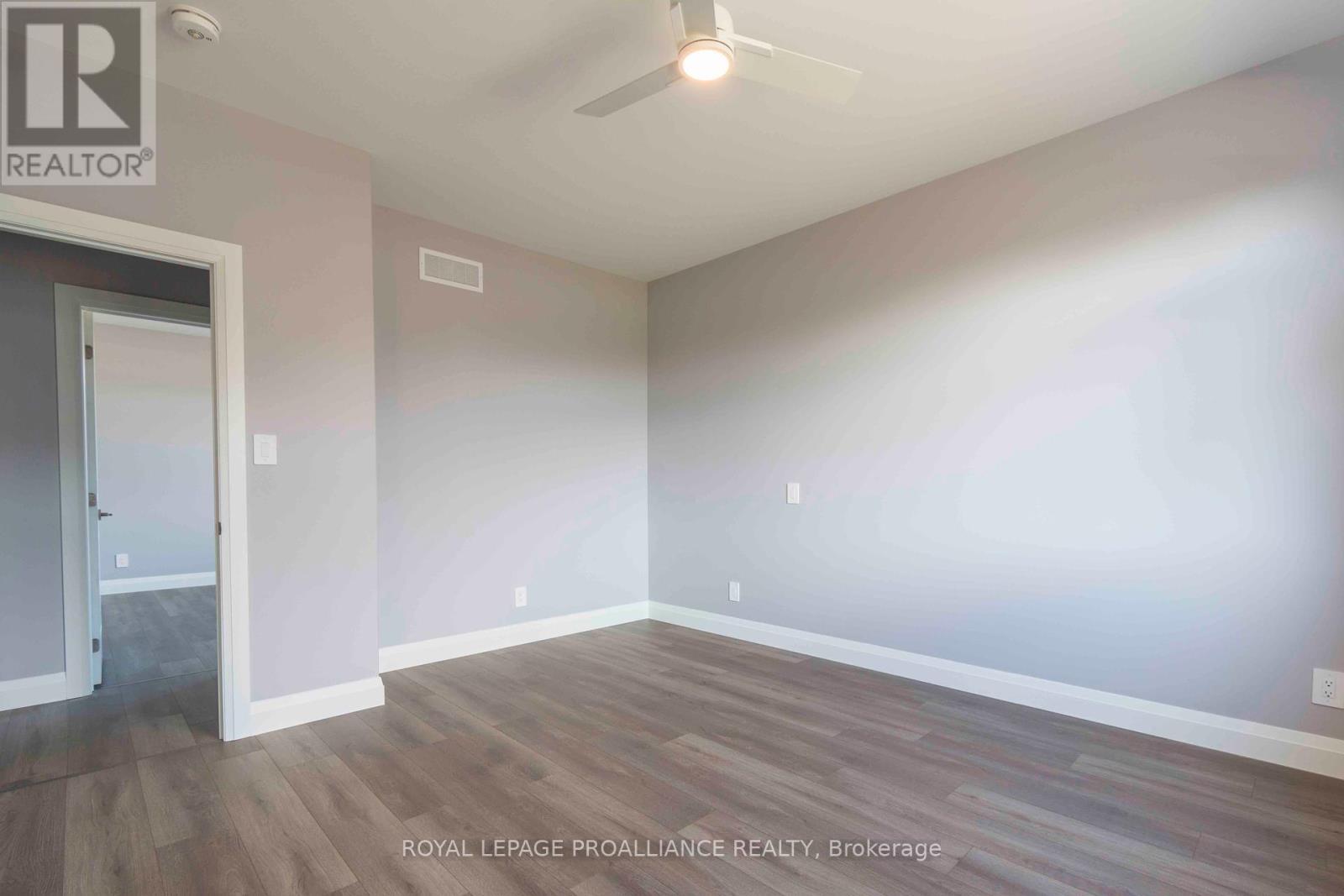 












31 MACKENZIE JOHN CRESCENT

,
Brighton,




Ontario
K0K1H0

