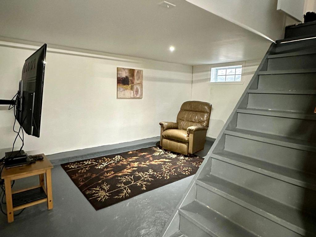 









718

 - 720


Rue Williams

,
Trois-Rivières,




QC
G9A3J6

