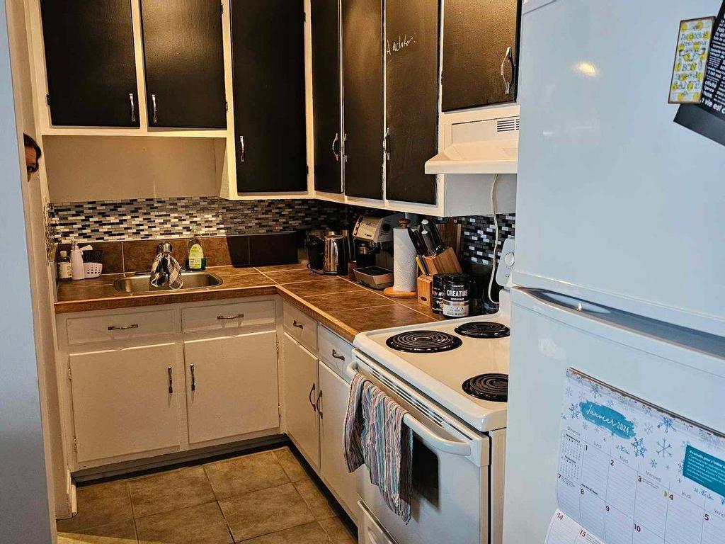 









718

 - 720


Rue Williams

,
Trois-Rivières,




QC
G9A3J6

