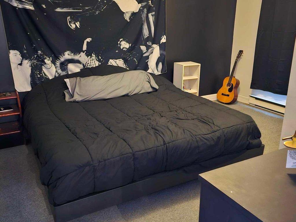 









718

 - 720


Rue Williams

,
Trois-Rivières,




QC
G9A3J6

