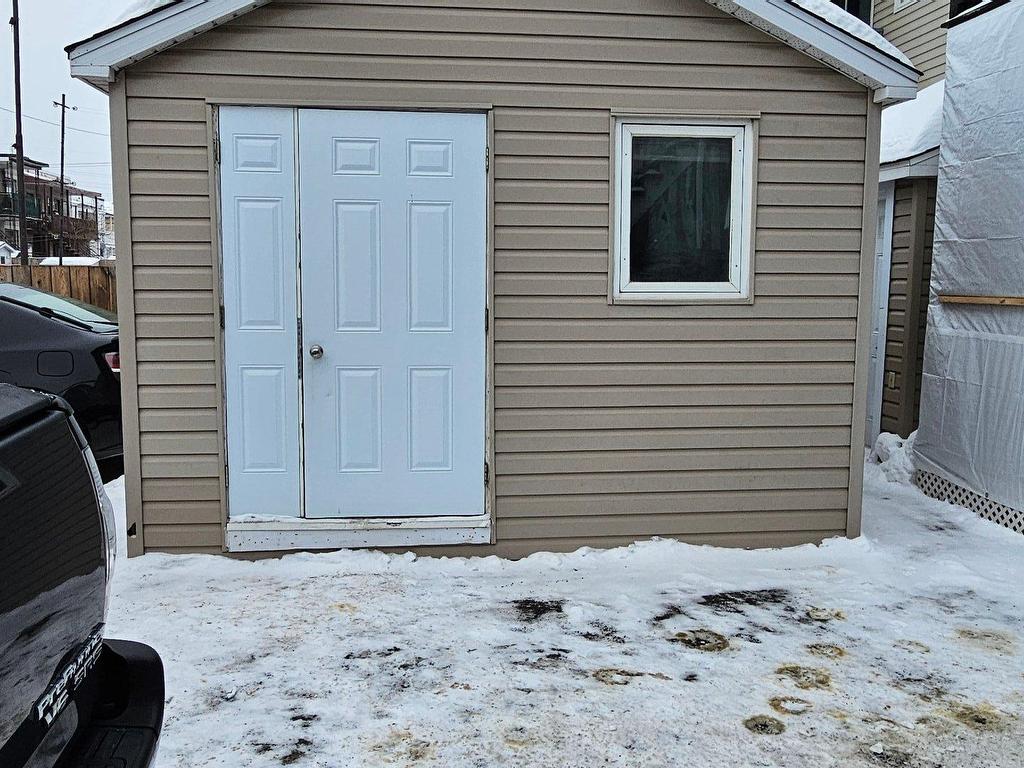 









718

 - 720


Rue Williams

,
Trois-Rivières,




QC
G9A3J6

