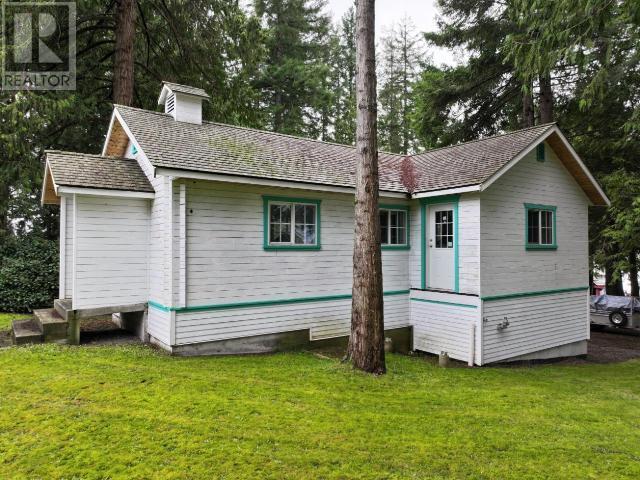 












3515 MARINE AVE

,
Powell River,




British Columbia
V8A2H5

