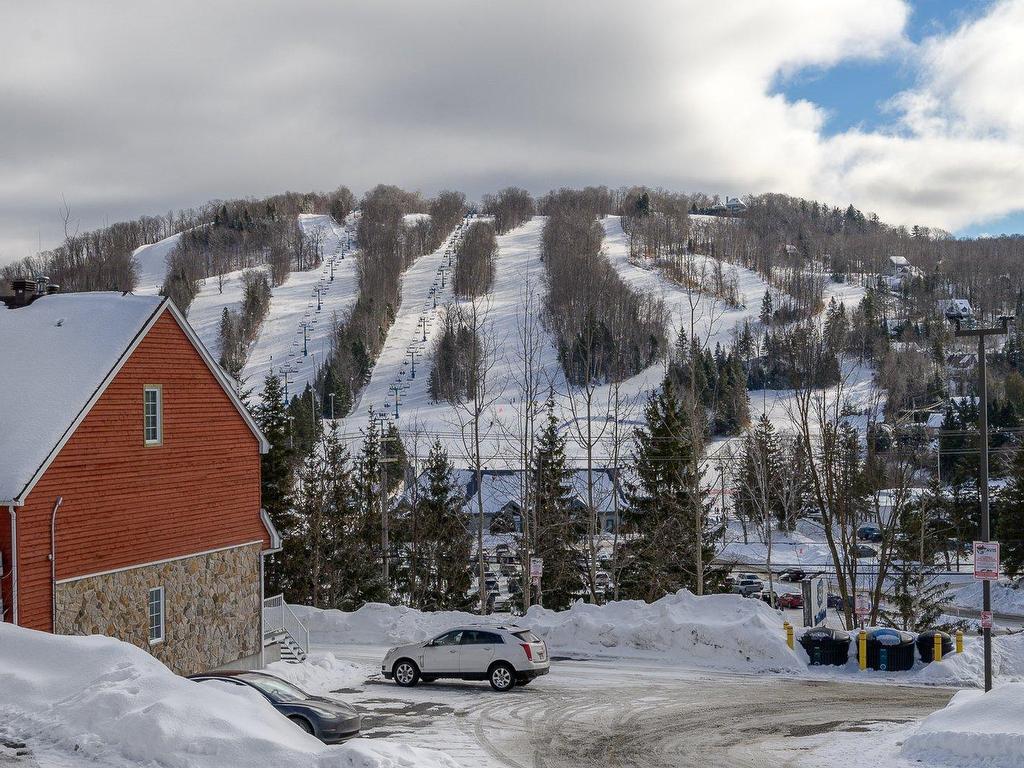 









729-A


Rue Principale

,
Saint-Sauveur,




QC
J0R1R2

