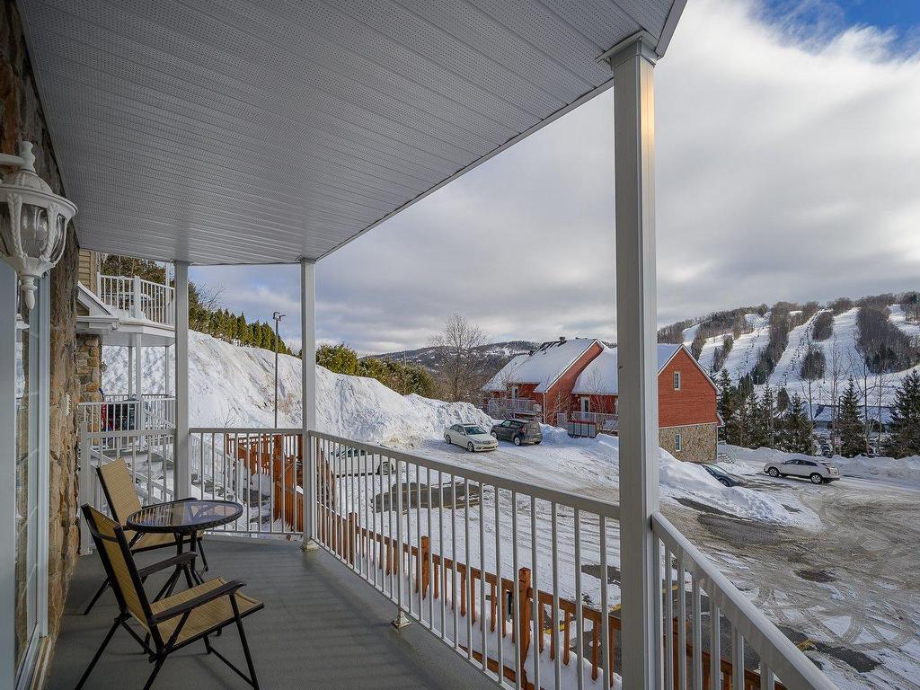 









729-A


Rue Principale

,
Saint-Sauveur,




QC
J0R1R2

