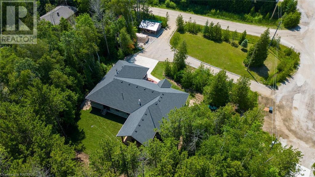 












17 PHILLIPS Place

,
Oliphant,




Ontario
N0H2T0


