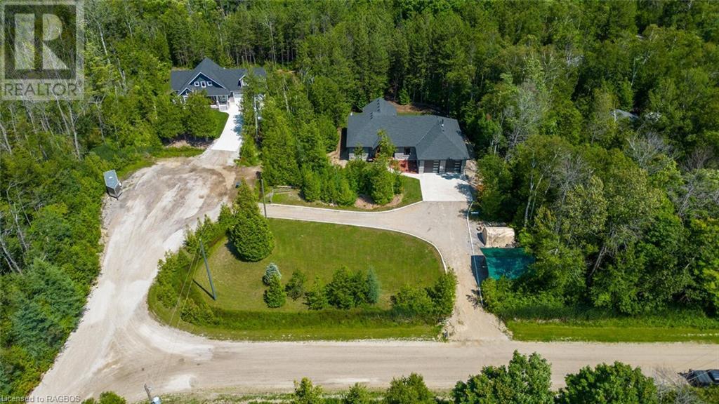 












17 PHILLIPS Place

,
Oliphant,




Ontario
N0H2T0

