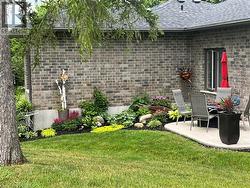 Exterior landscaping (photo provided by seller)