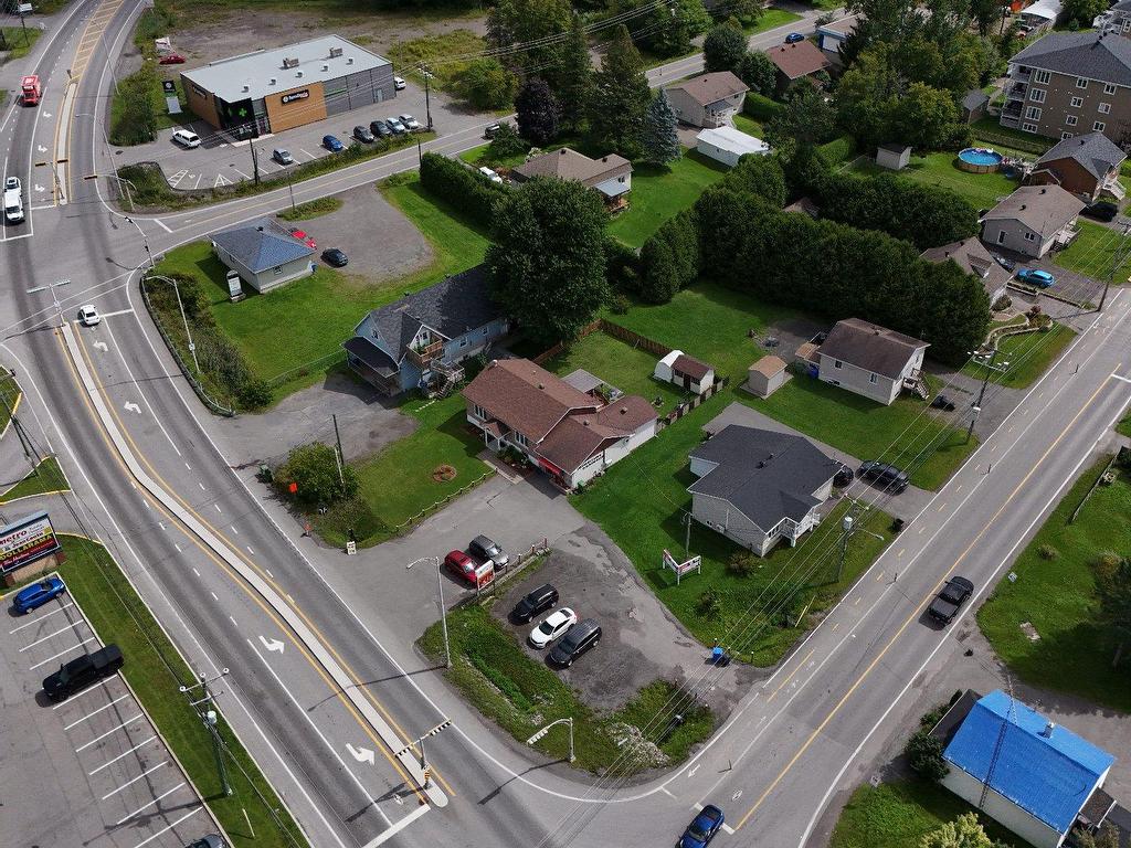 












Boul. Ste-Sophie

,
Sainte-Sophie,







QC
J5J2P6

