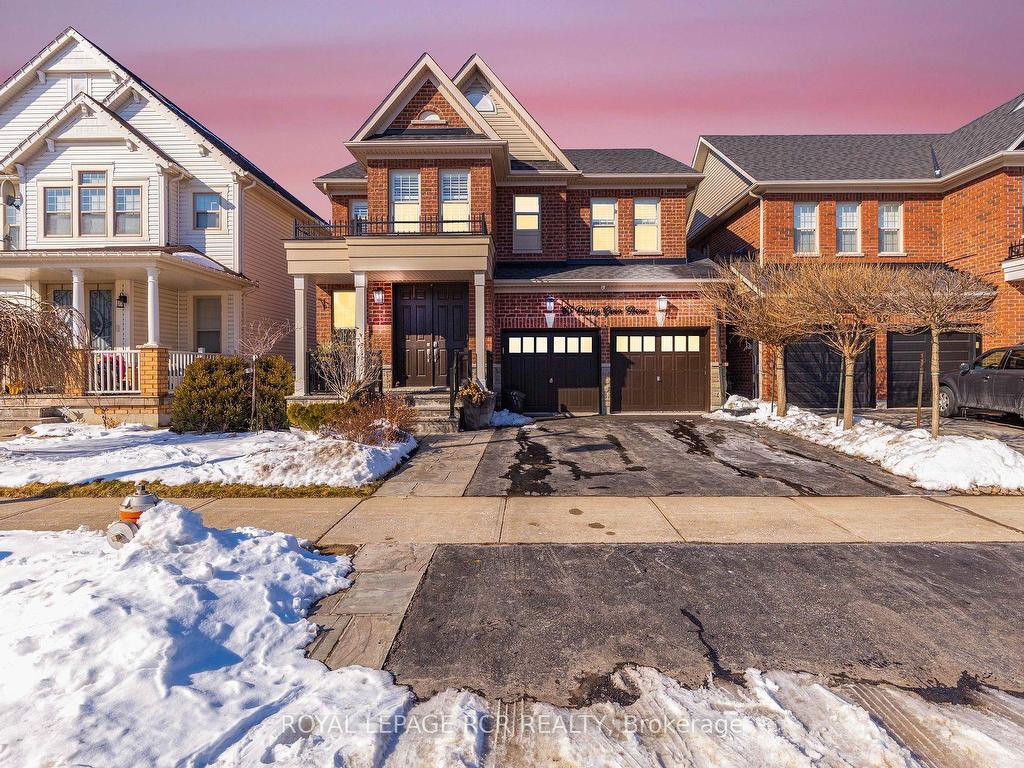 












65 Paisley Green Ave

,
Caledon,




ON
L7C 3S1

