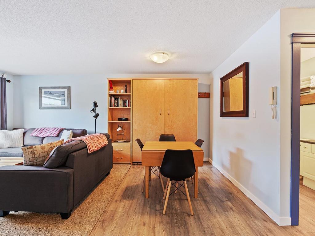 









1105


Henry

Rd, 305,
Courtenay,




BC
V9J 1L0

