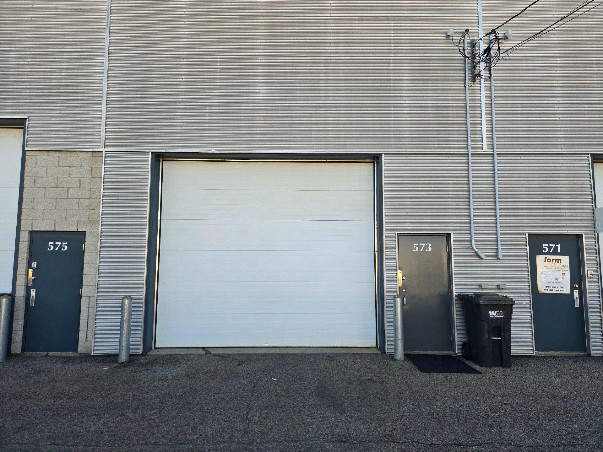









573


Boul. du Curé-Boivin

,
Boisbriand,




QC
J7G2A8

