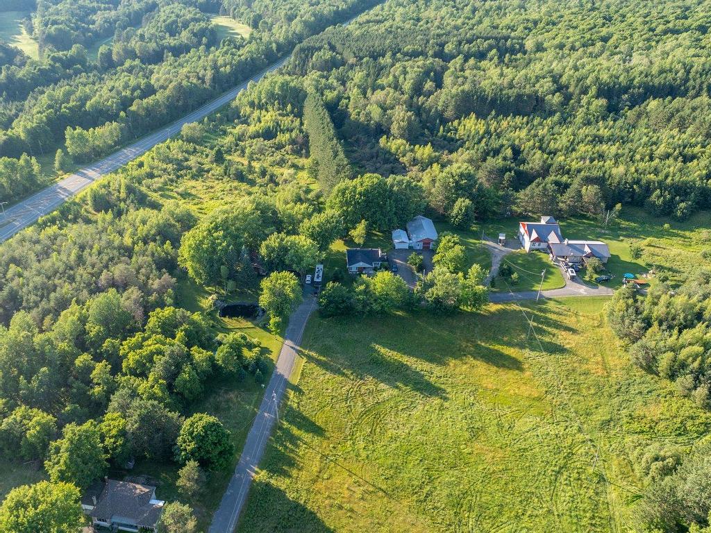 









63


Boul. Coakley

,
Val-des-Sources,




QC
J1T1A1

