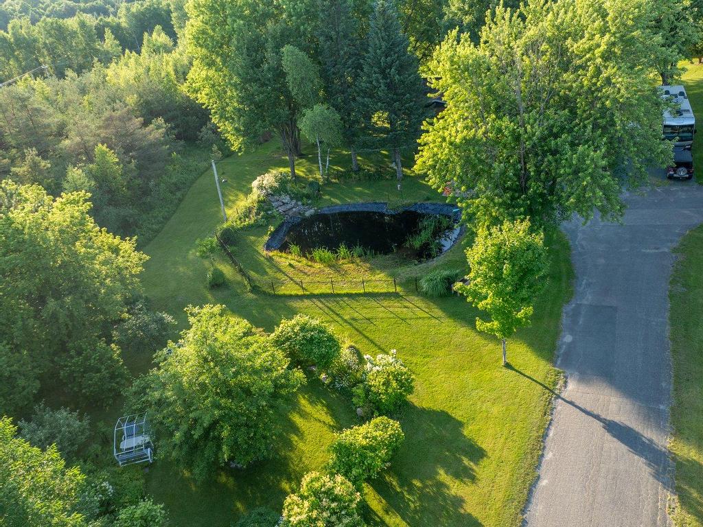 









63


Boul. Coakley

,
Val-des-Sources,




QC
J1T1A1

