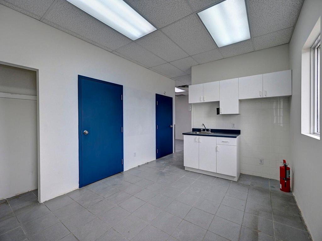 









7990


Rue Aimé-Guilbault

,
Terrebonne (La Plaine),




QC
J7M2G1

