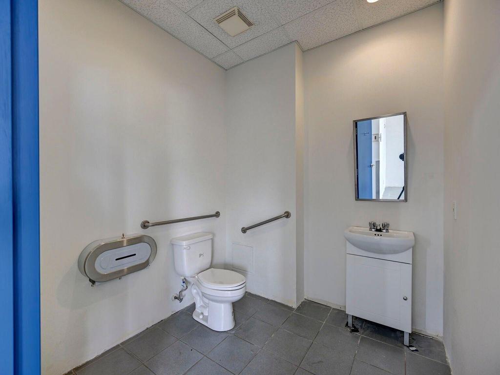 









7990


Rue Aimé-Guilbault

,
Terrebonne (La Plaine),




QC
J7M2G1

