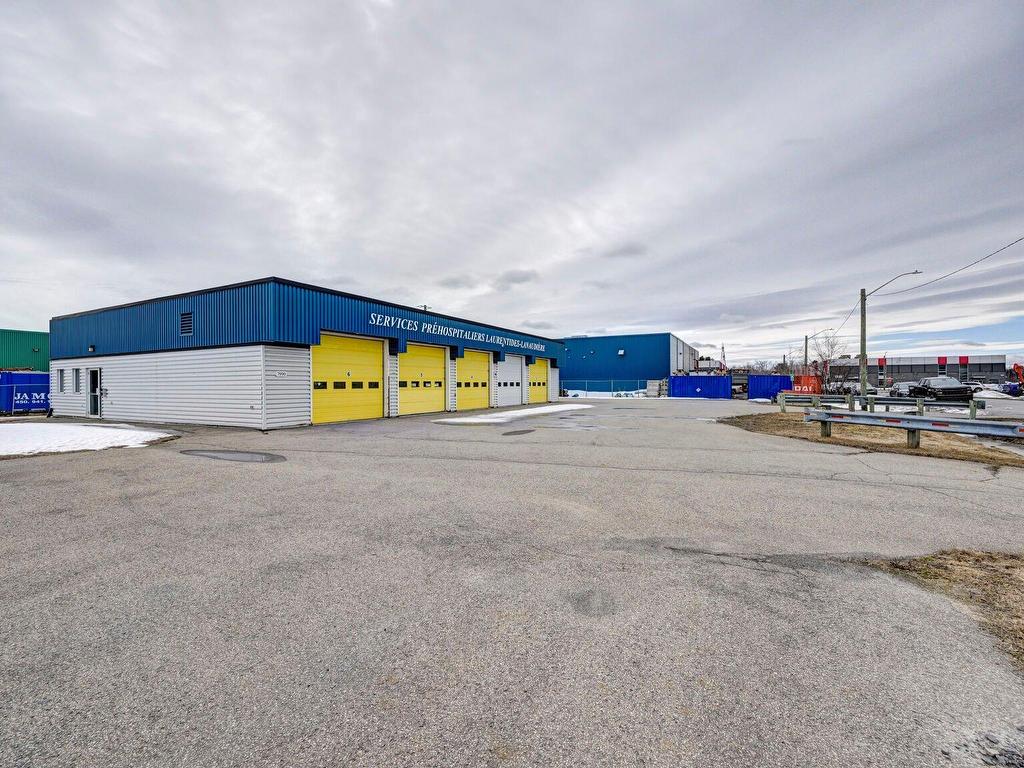









7990


Rue Aimé-Guilbault

,
Terrebonne (La Plaine),




QC
J7M2G1

