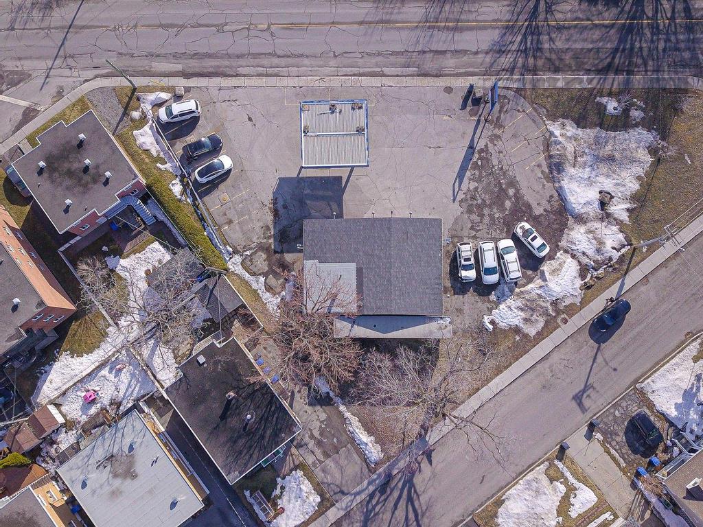 









670


Mtée Masson

,
Terrebonne (Terrebonne),




QC
J6W2Z8

