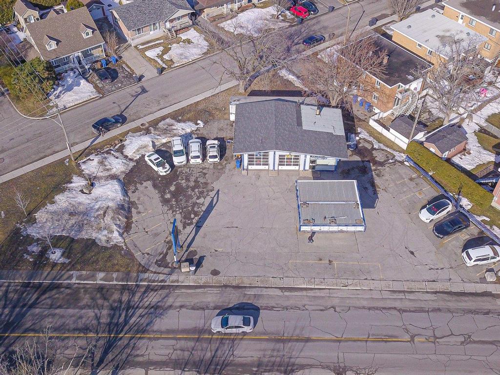 









670


Mtée Masson

,
Terrebonne (Terrebonne),




QC
J6W2Z8

