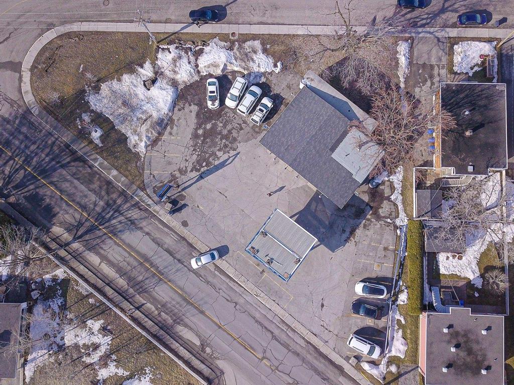 









670


Mtée Masson

,
Terrebonne (Terrebonne),




QC
J6W2Z8

