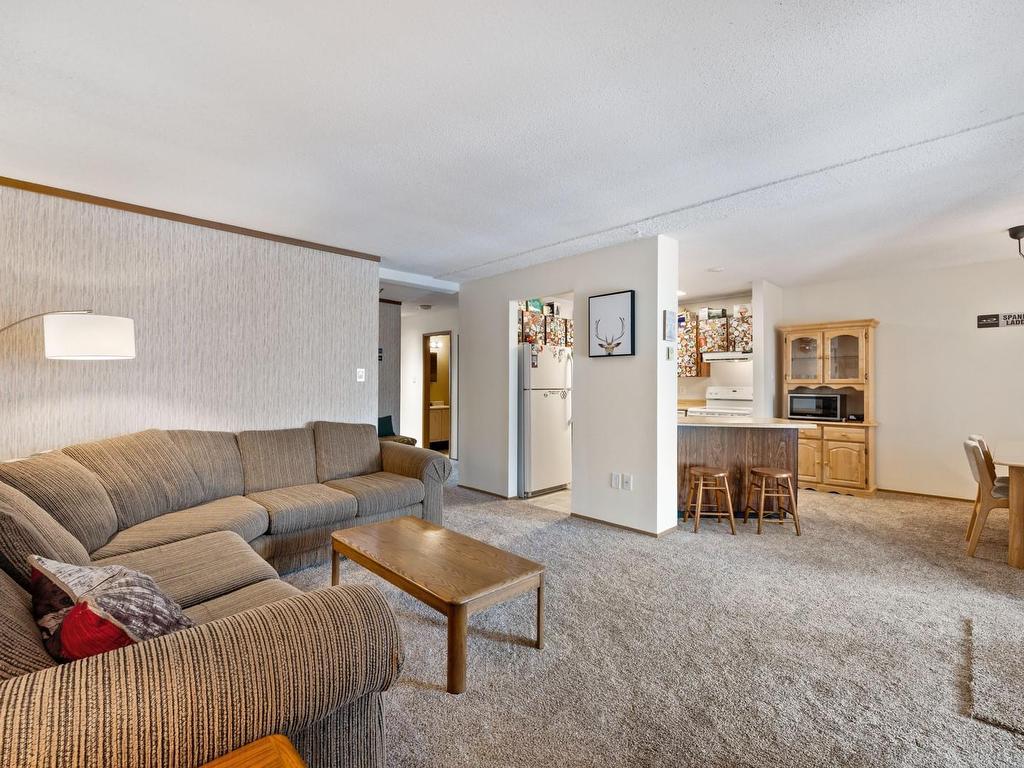 









788


Castle Crag

Cres, 302,
Courtenay,




BC
V9J 1L0


