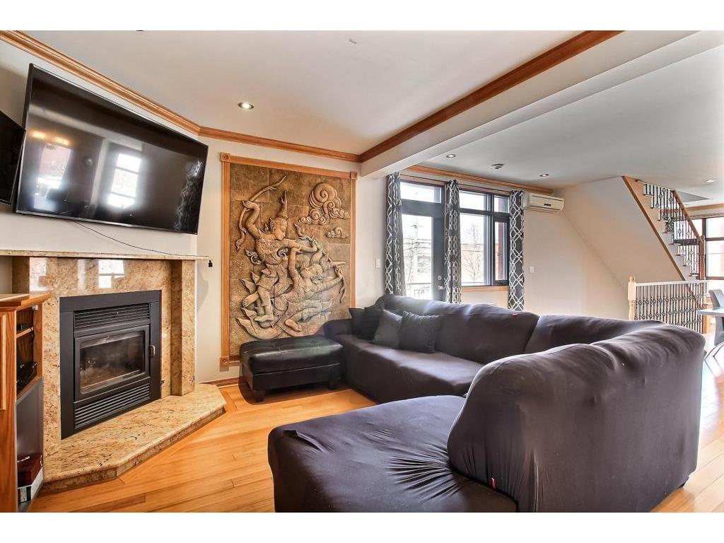 









7001


Rue Jarry E.

,
Montréal (Anjou),




QC
H1J0A3

