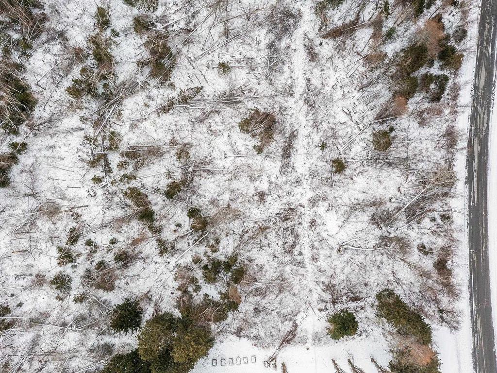 












Lot 3 Quarry Brook Drive

,
Durham,







NS
B0K 1H0

