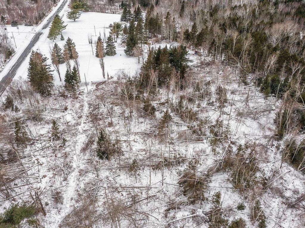 












Lot 3 Quarry Brook Drive

,
Durham,







NS
B0K 1H0

