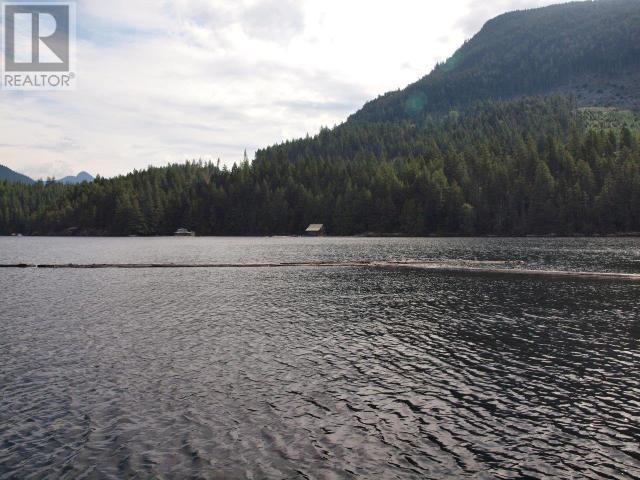 












9352 POWELL LAKE

,
Powell River,




British Columbia
