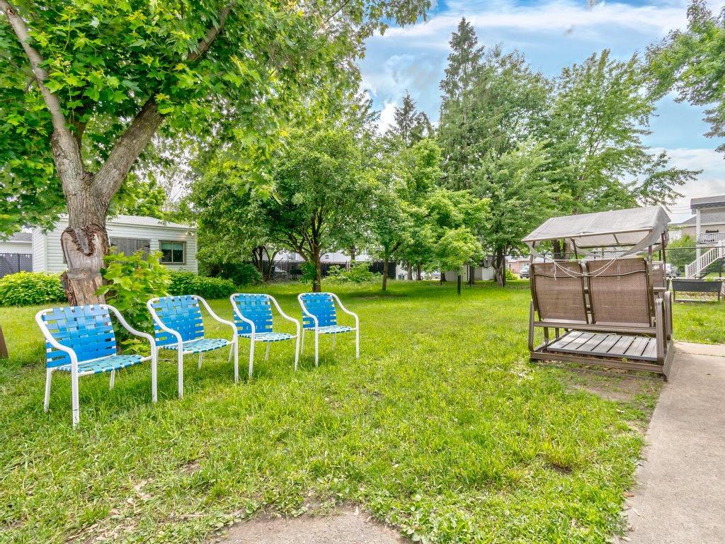 









3225

 - 3229


Boul. de Tracy

,
Sorel-Tracy,




QC
J3R5M7

