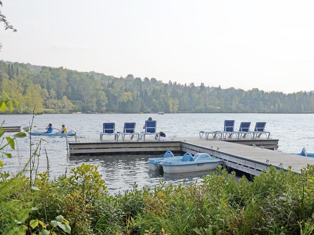









2240


Ch. du Lac-Supérieur

, 3202,
Lac-Supérieur,




QC
J0T1P0

