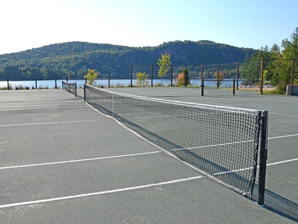 









2240


Ch. du Lac-Supérieur

, 3202,
Lac-Supérieur,




QC
J0T1P0

