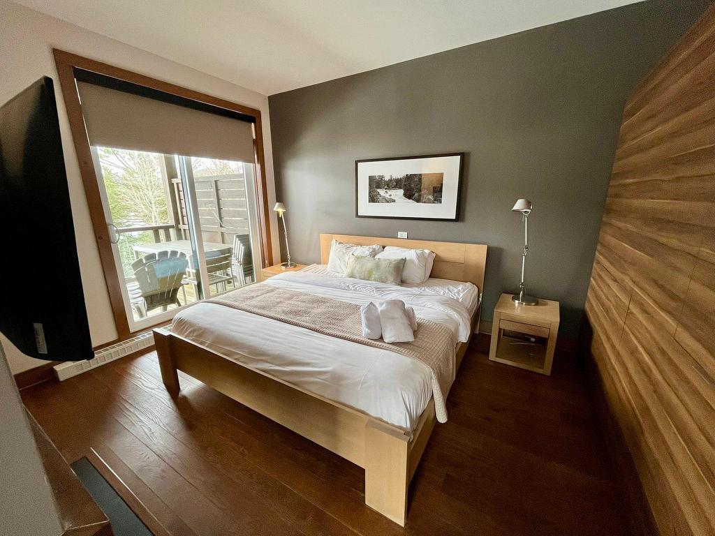 









2240


Ch. du Lac-Supérieur

, 3202,
Lac-Supérieur,




QC
J0T1P0

