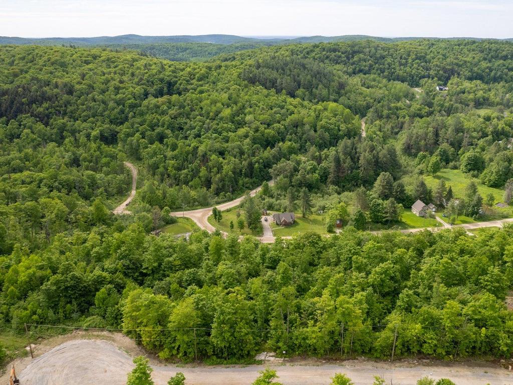 









72


Ch. de la Montagne

,
Saint-Sixte,







QC
J0X3B0

