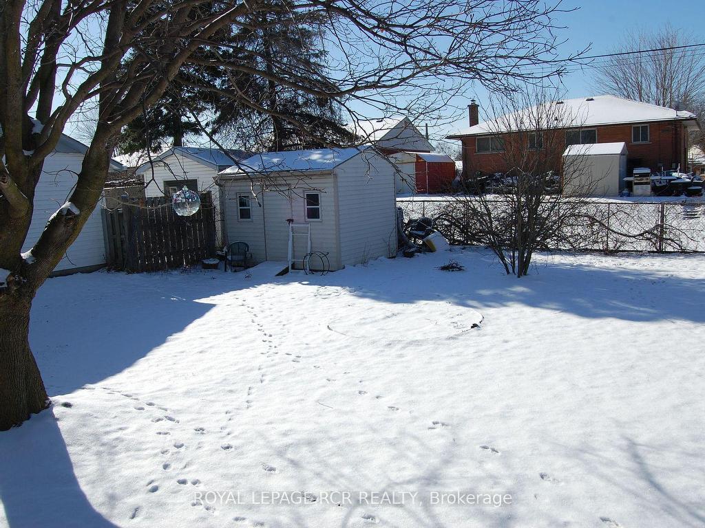 












63 Olympic Dr

,
Kitchener,




ON
N2M 3S7

