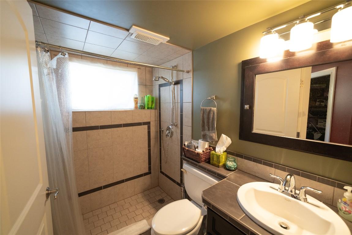 









360


McCurdy

Road,
Kelowna,




BC
V1X 2P3

