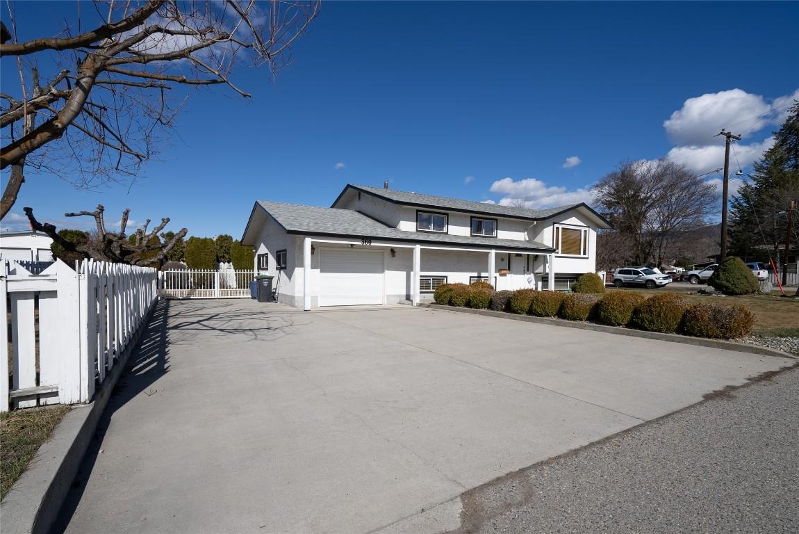 









360


McCurdy

Road,
Kelowna,




BC
V1X 2P3

