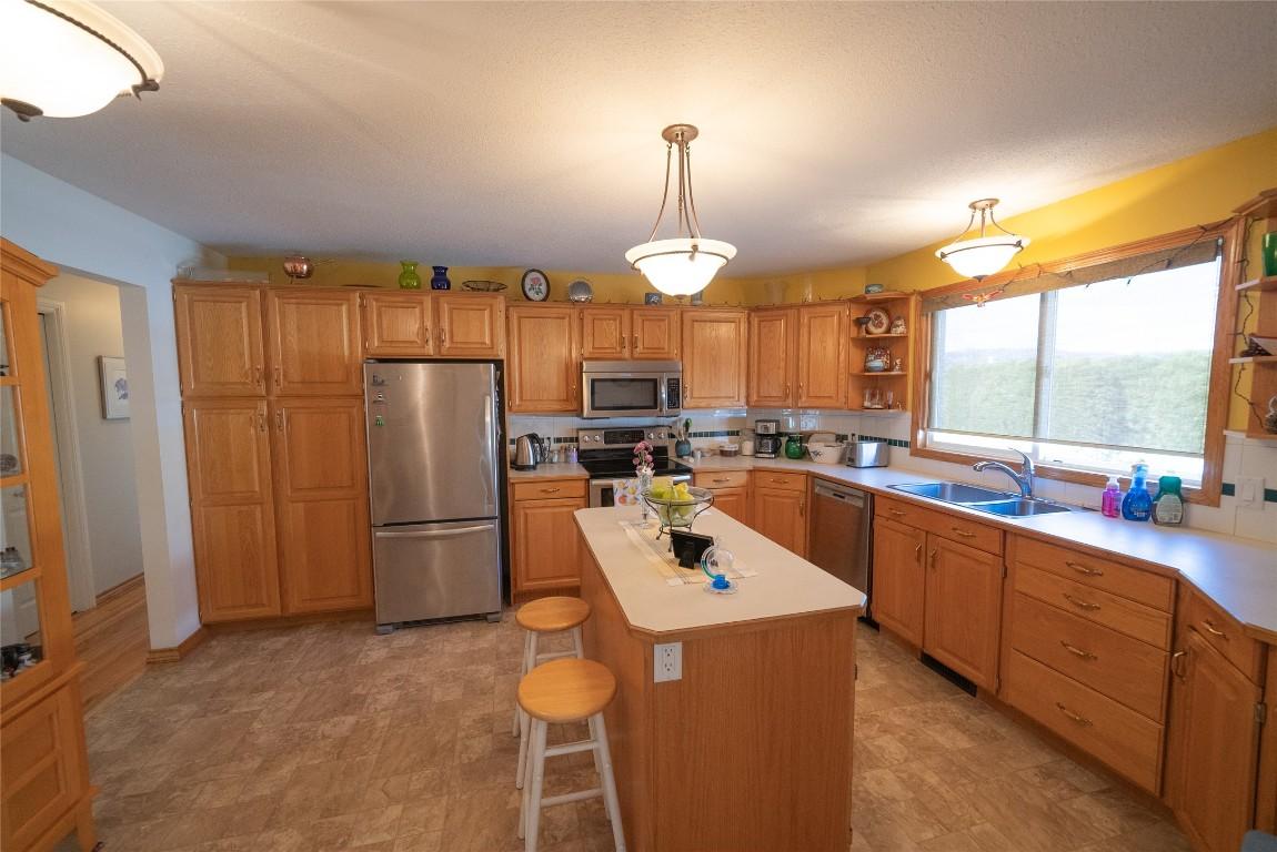 









360


McCurdy

Road,
Kelowna,




BC
V1X 2P3

