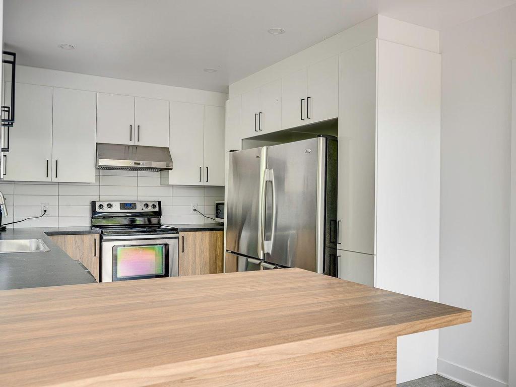 









202


Ch. Forest Hill

,
Saint-Adolphe-d'Howard,




QC
J0T2B0

