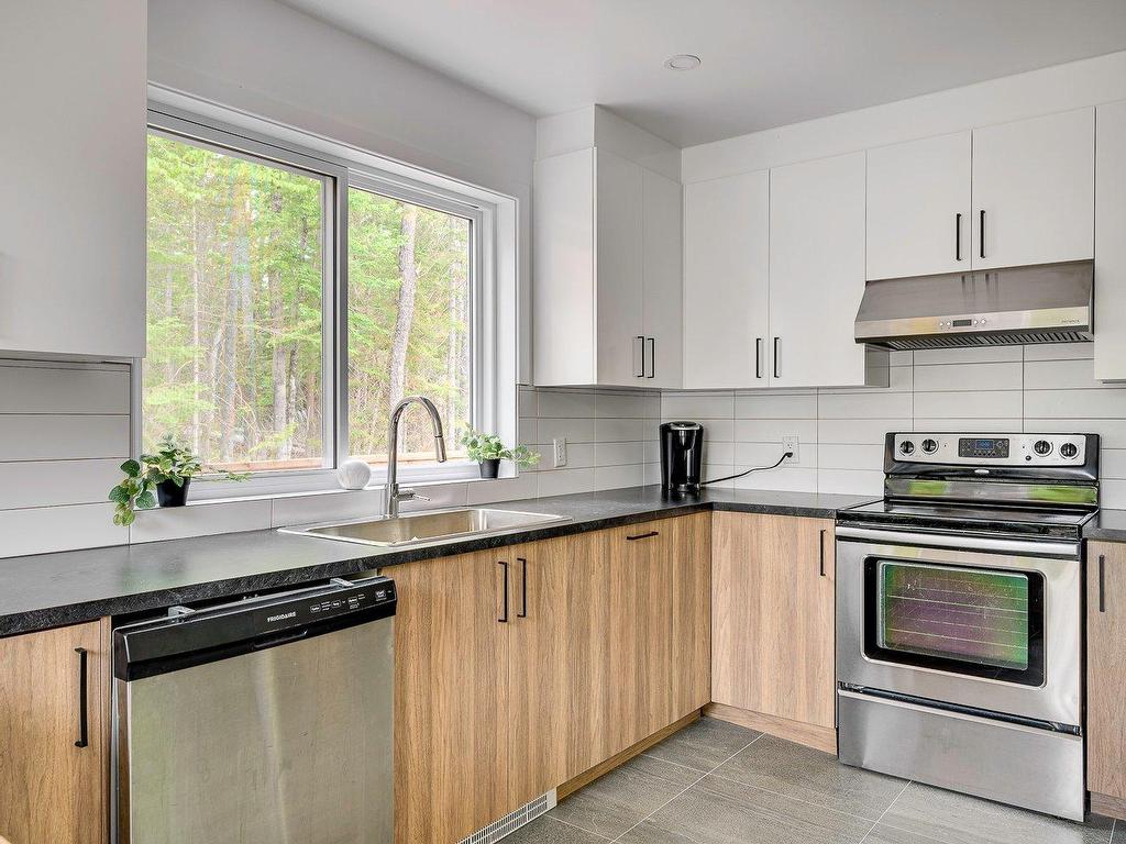 









202


Ch. Forest Hill

,
Saint-Adolphe-d'Howard,




QC
J0T2B0

