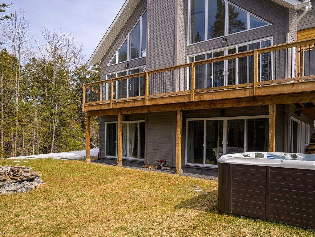 









202


Ch. Forest Hill

,
Saint-Adolphe-d'Howard,




QC
J0T2B0

