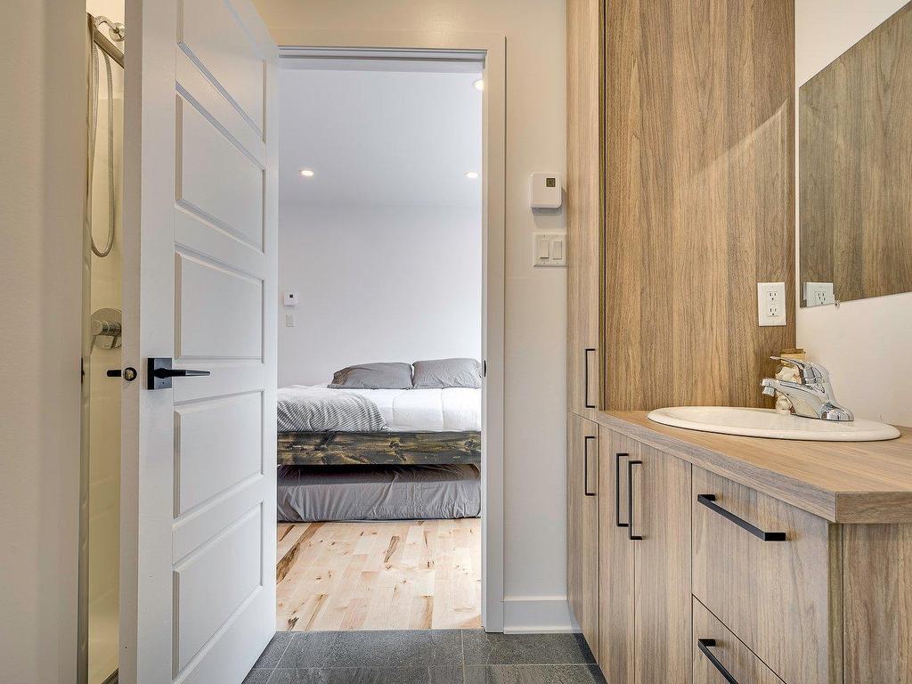 









202


Ch. Forest Hill

,
Saint-Adolphe-d'Howard,




QC
J0T2B0

