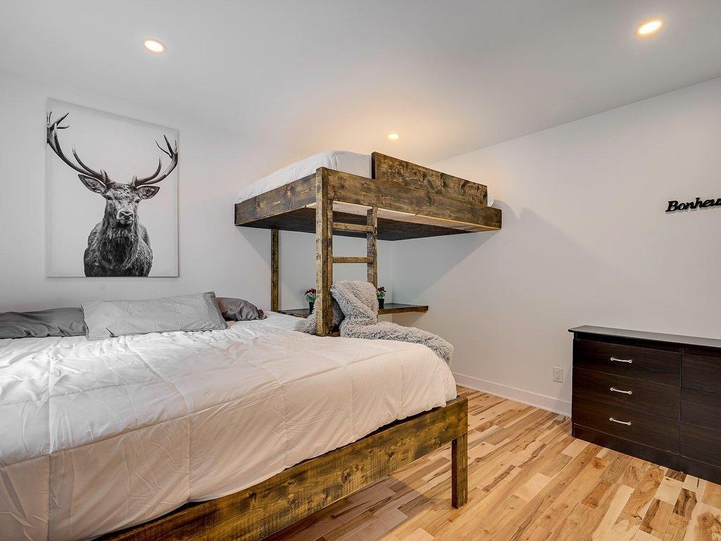 









202


Ch. Forest Hill

,
Saint-Adolphe-d'Howard,




QC
J0T2B0

