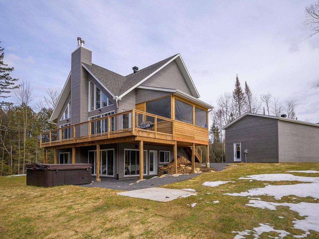 









202


Ch. Forest Hill

,
Saint-Adolphe-d'Howard,




QC
J0T2B0

