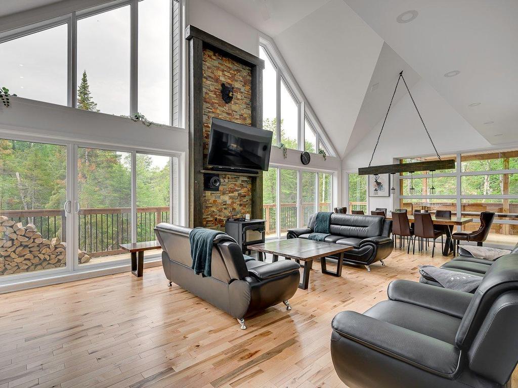 









202


Ch. Forest Hill

,
Saint-Adolphe-d'Howard,




QC
J0T2B0

