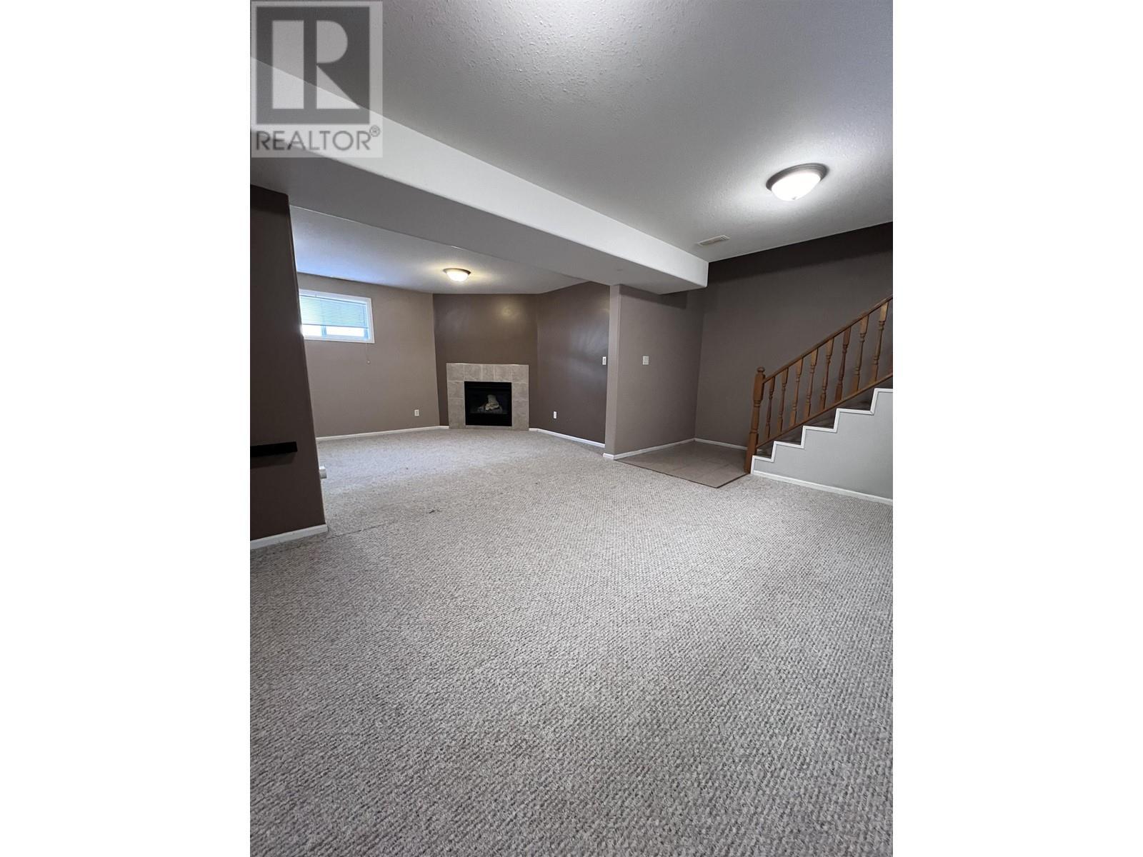 












5213 HALLMARK CRESCENT

,
Fort Nelson,




British Columbia
V0C1R0

