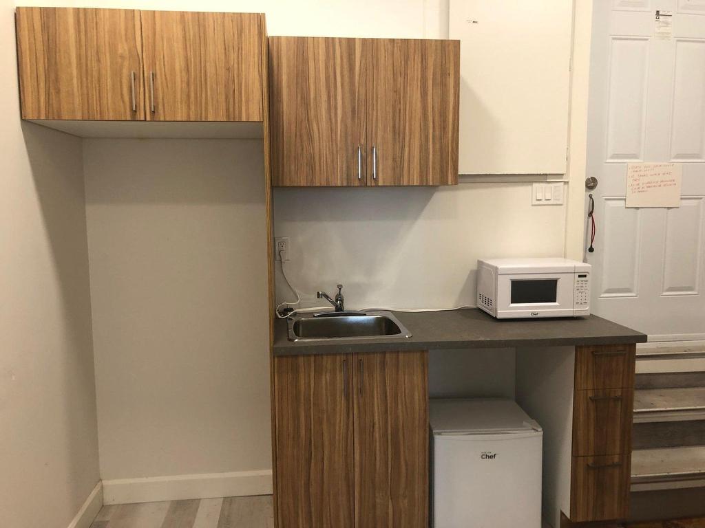 









495


Rue Labelle

,
Saint-Jérôme,




QC
J7Z5L8

